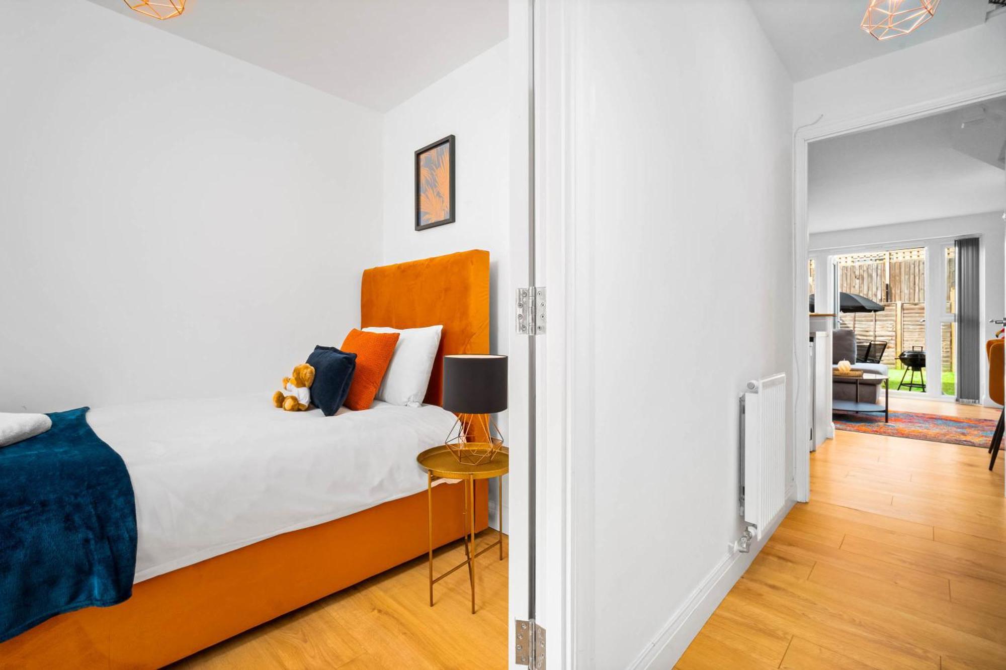 Luxury City Centre 5 Bed House With En-Suite, Bbq, On-Site Parking By Azura Nights Бірмінгем Екстер'єр фото